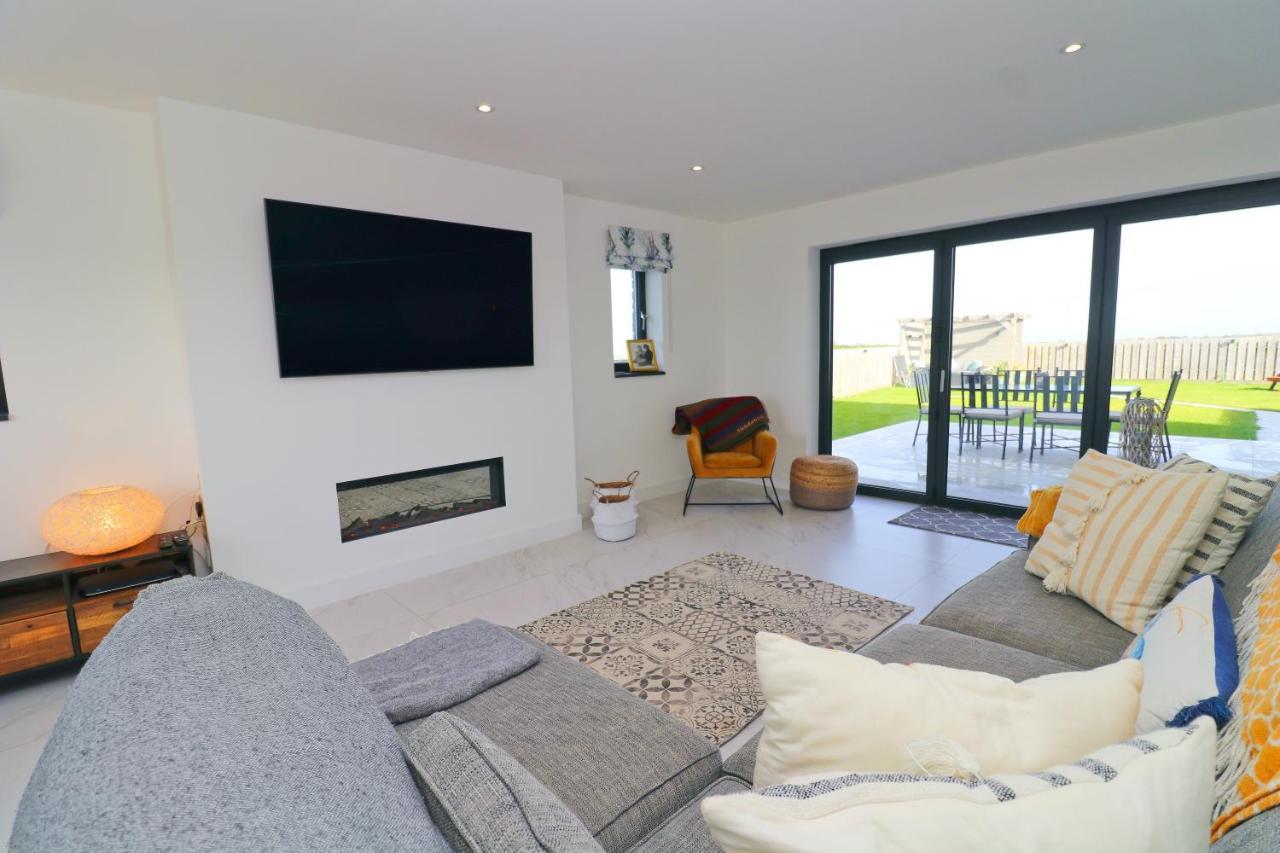 Stunning Home, Sea Views, Walk To Beach Saint Ervan Exteriör bild