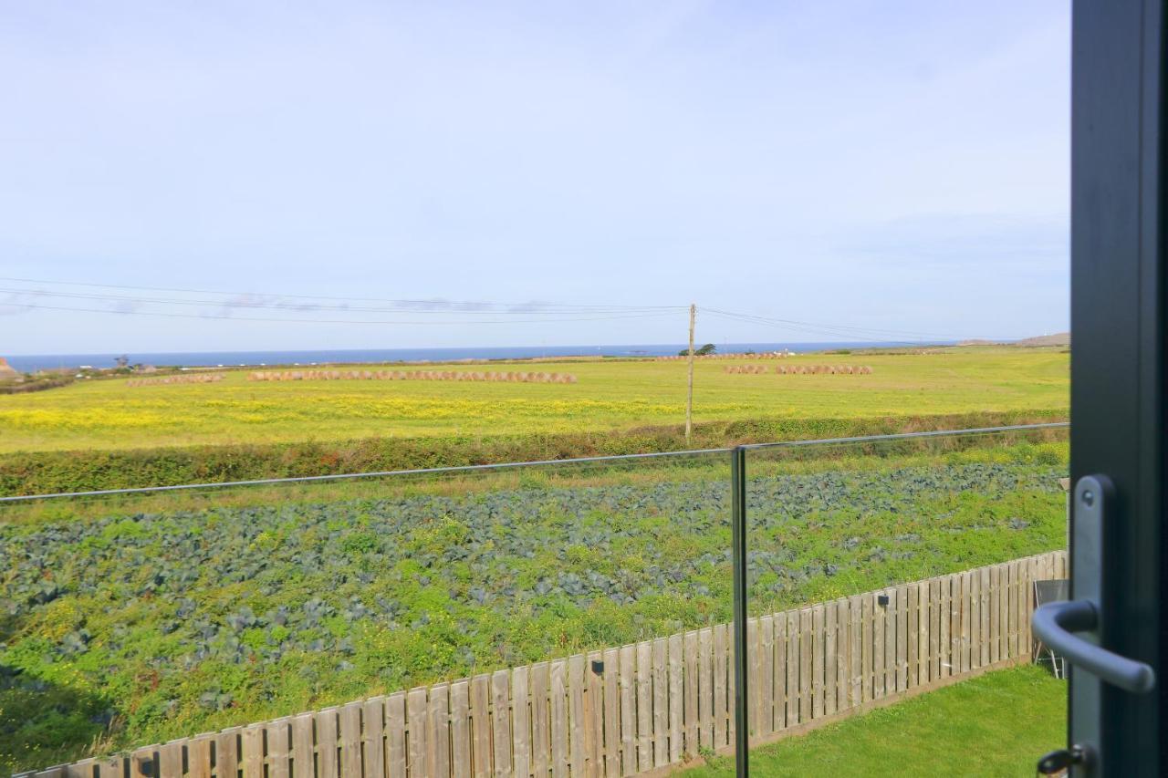 Stunning Home, Sea Views, Walk To Beach Saint Ervan Exteriör bild